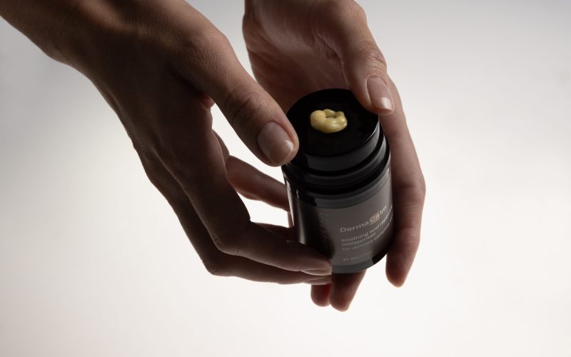 DermaCalm 50ml-2-Model Image_vHiRes